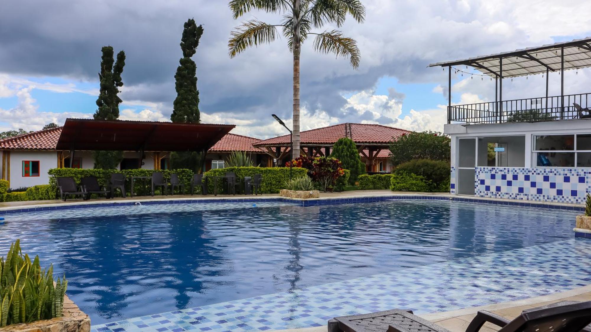 Hotel Parque De Los Arrieros Монтенегро Экстерьер фото