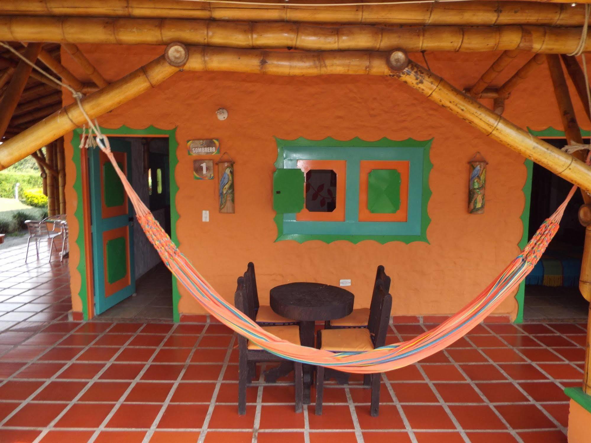 Hotel Parque De Los Arrieros Монтенегро Экстерьер фото